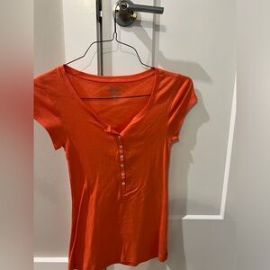 Perfect Brand Coral Fitted Short Sleeve T-shirt with Buttons Down Front